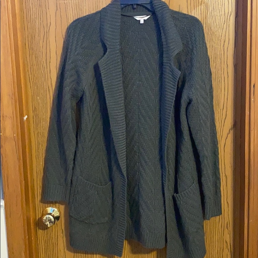 gray cardigan